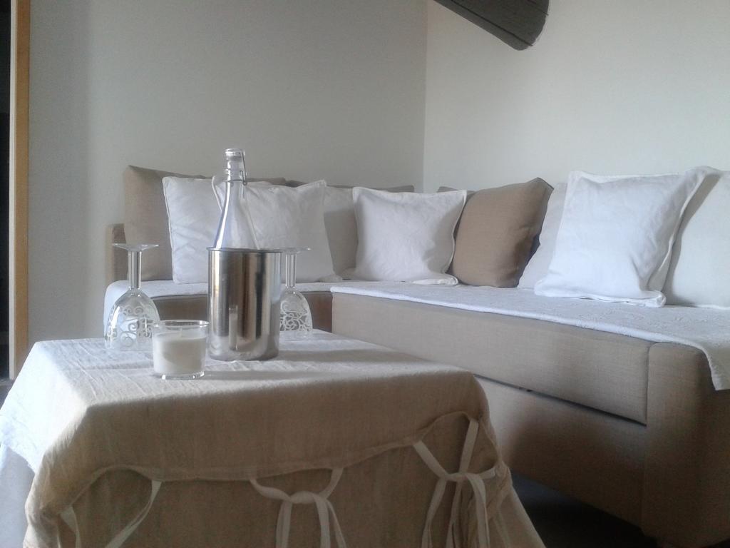 Guesthouse De Cambis B&B Ремулін Номер фото